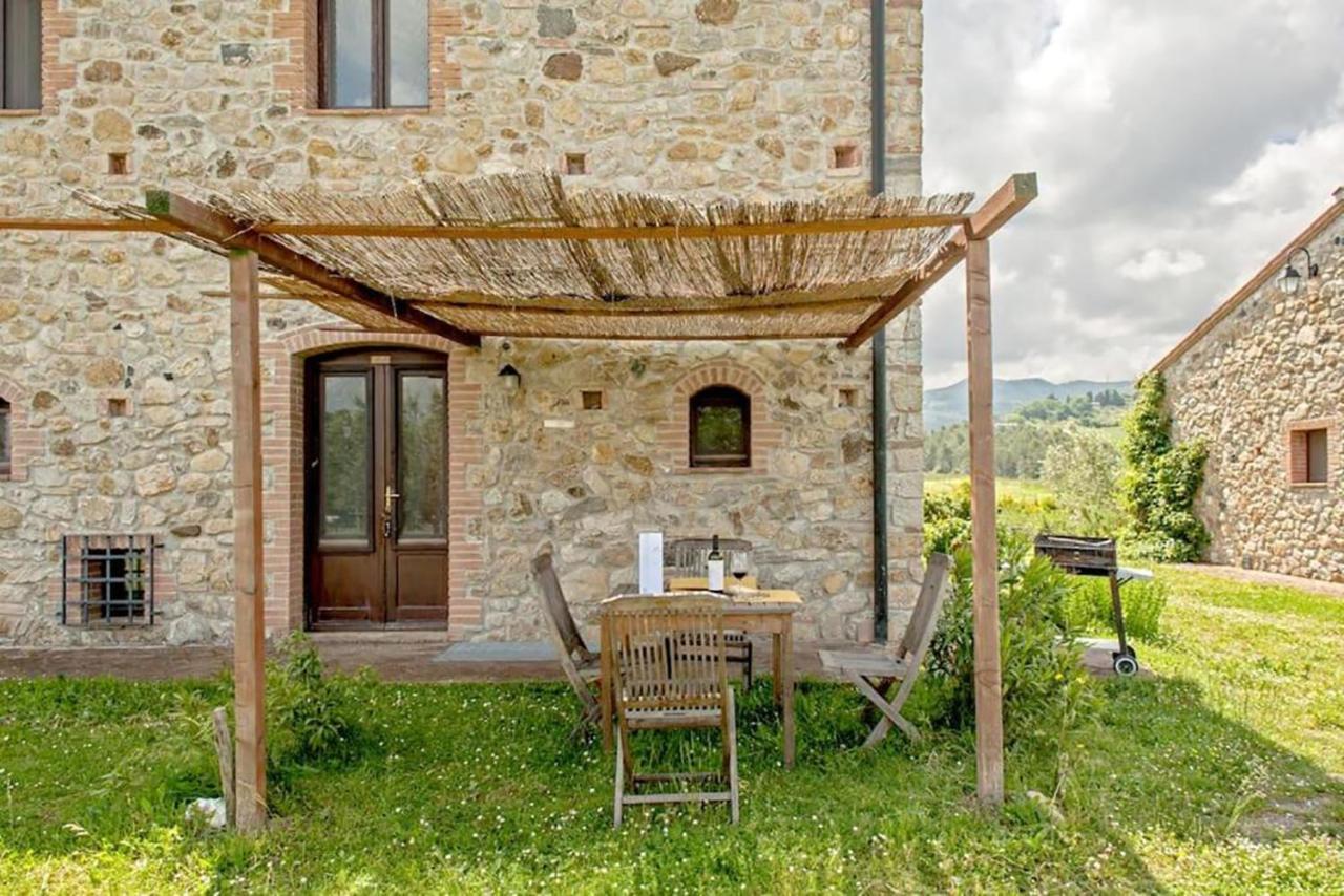 פומרנצה Agriturismo Fattoria Di Statiano מראה חיצוני תמונה