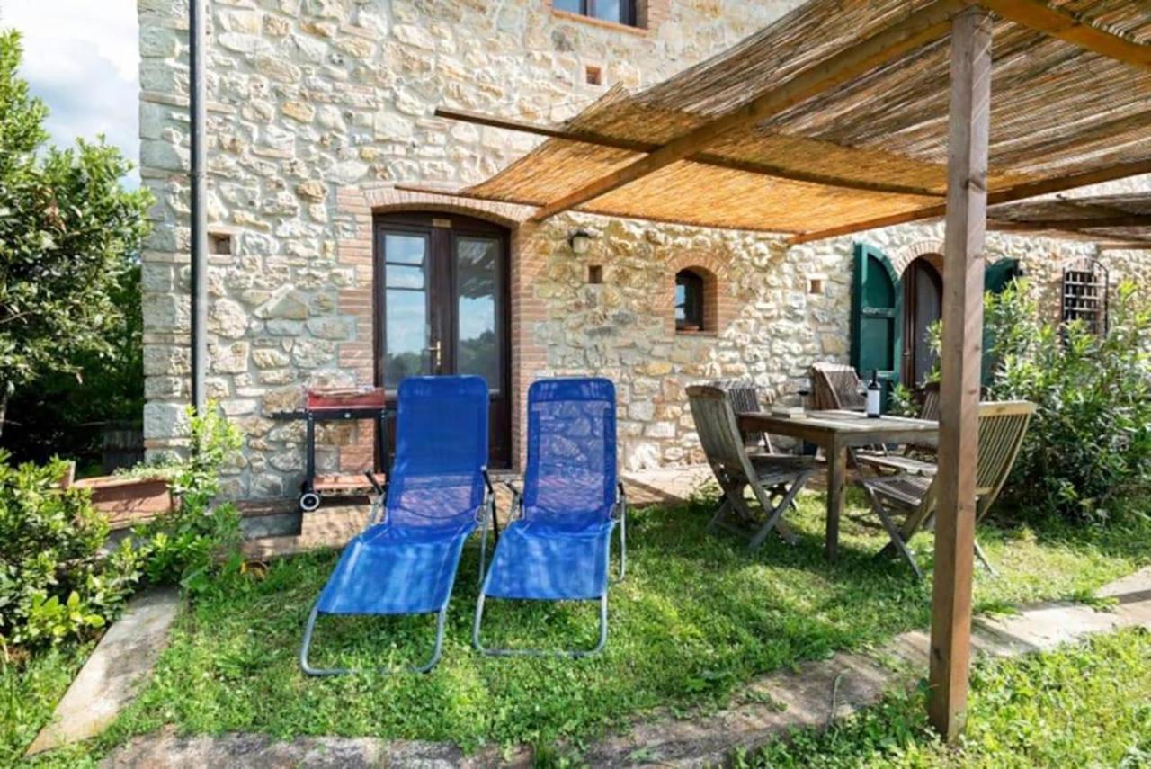 פומרנצה Agriturismo Fattoria Di Statiano מראה חיצוני תמונה