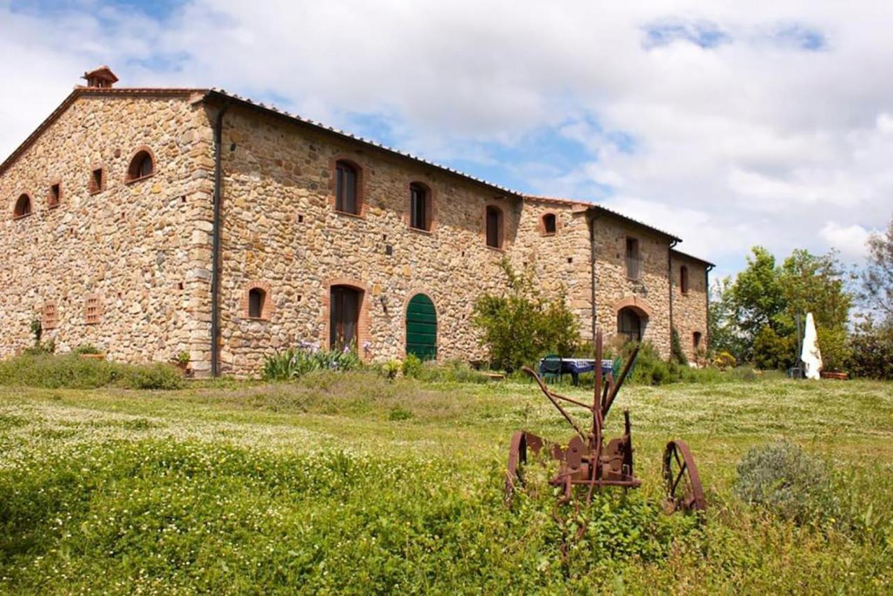 פומרנצה Agriturismo Fattoria Di Statiano מראה חיצוני תמונה